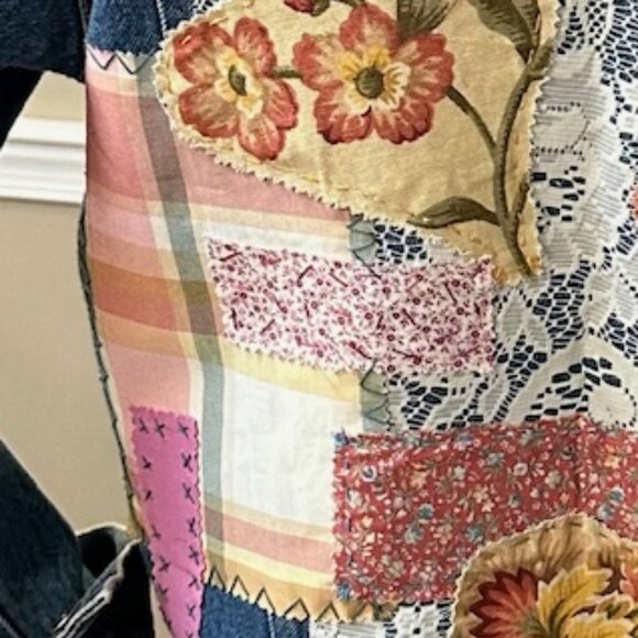 Route 66 Upcycled Floral & Lace Patchwork OOAK Boho Style Jean Jacket Size Small - Picture 2 of 8